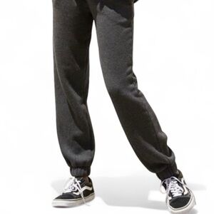✨Brandi Melville “Rosa” Sweatpants in Medium Grey One Size
